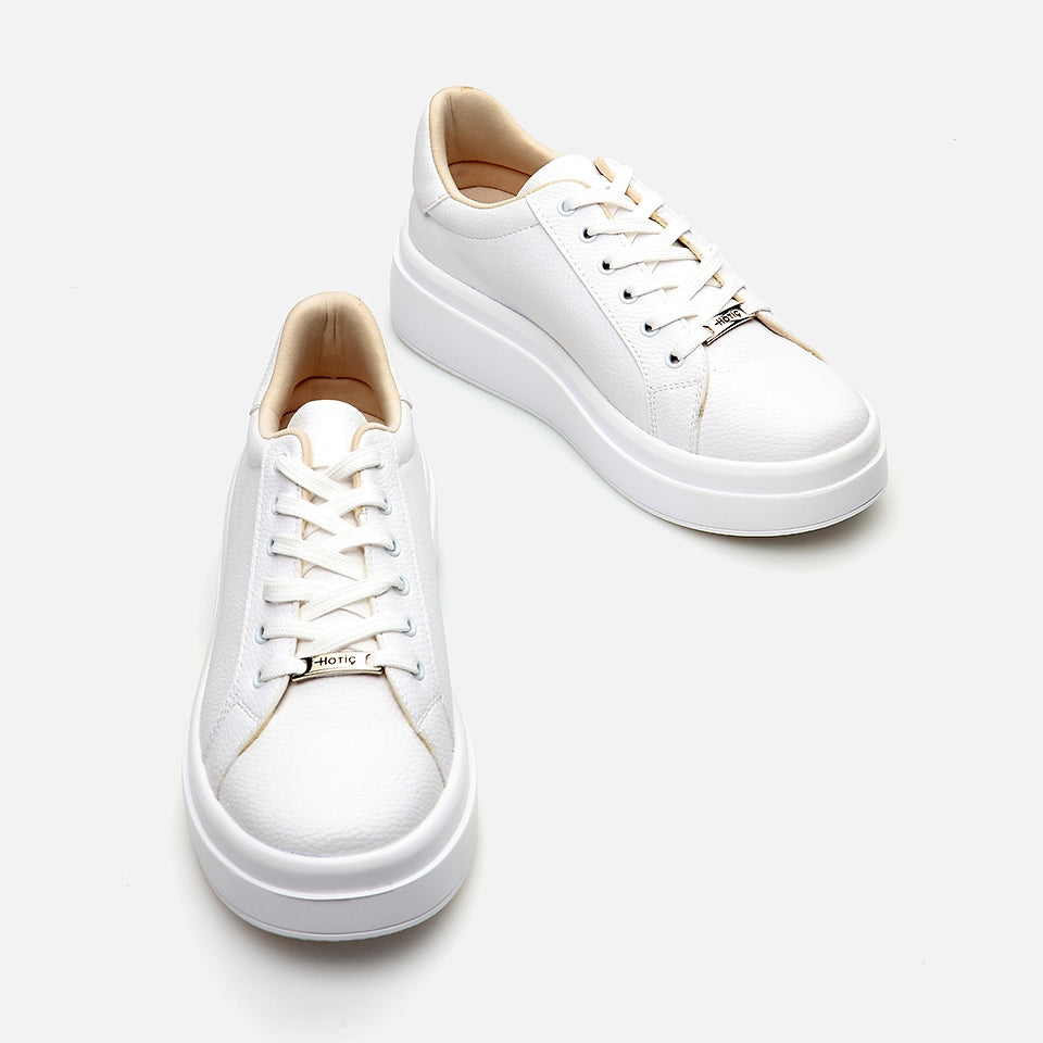 White Yaya Women's Everyday Shoes