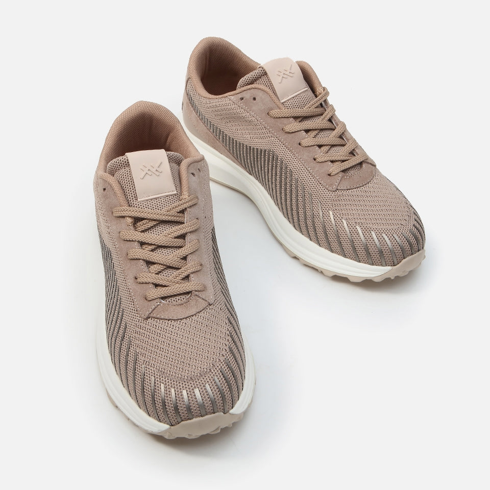 Beige Men's Sport Shoes